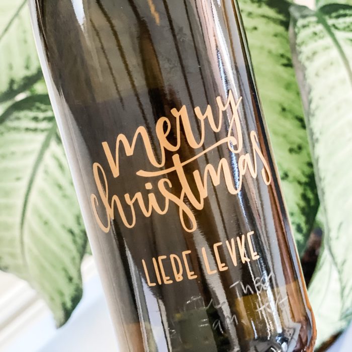 Frohe Weihnachten – Personalisierte Flaschen für die Erzieherinnen